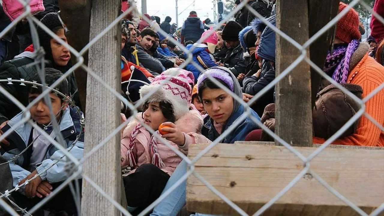 200 Binden Fazla Suriyeli Kayıt Dışı: Son Tarih 1 Kasım 2 200 Binden Fazla Suriyeli Kayit Disi Son Tarih 1 Kasim 3