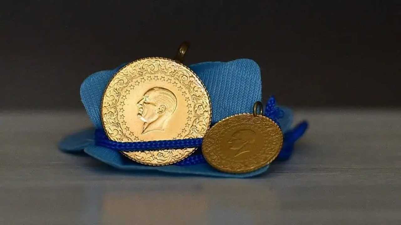 3 Ekim 2024: Çeyrek Altın Fiyatları Bugün ne Kadar Oldu? 1 3 Ekim 2024 Ceyrek Altin Fiyatlari Bugun ne Kadar Oldu 1