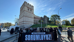 Edirnekapı Surları Önünde Kadına Yönelik Şiddet Protesto Edildi