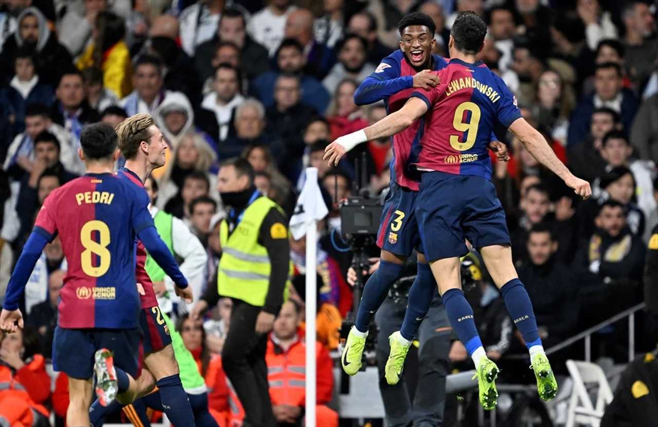 Barcelona, El Clasico'da Real Madrid'i 4-0 Mağlup Etti 7 Barcelona El Clasicoda Real Madridi 4 0 Maglup Etti 9