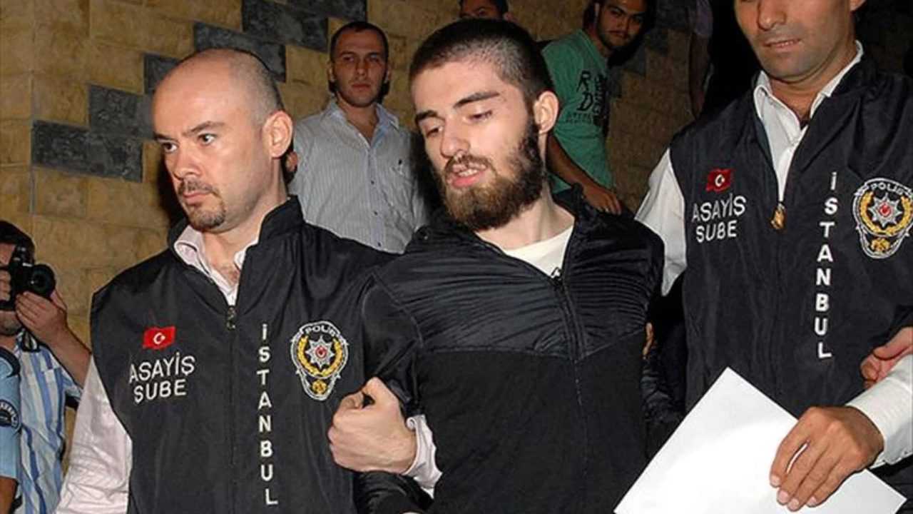 Cem Garipoğlu’nun DNA Testi Sonuçlandı: Kemikleri Defnedildi 9 Cem Garipoglunun Mezari Acildi DNAsi Ailesiyle Eslesti 1