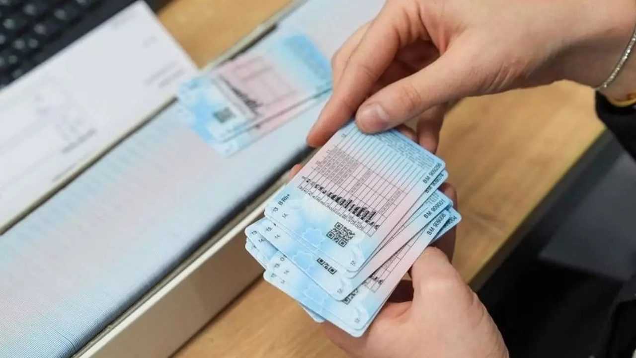 Ehliyet Yenileme İçin Son Gün: 31 Aralık 2024 1 Ehliyet Yenileme Icin Son Gun 31 Aralik 2024 2