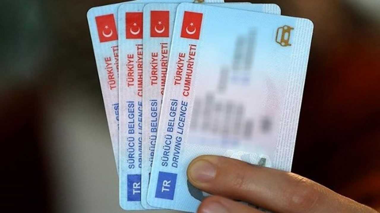 Ehliyet Yenileme İçin Son Gün: 31 Aralık 2024 2 Ehliyet Yenileme Icin Son Gun 31 Aralik 2024 3