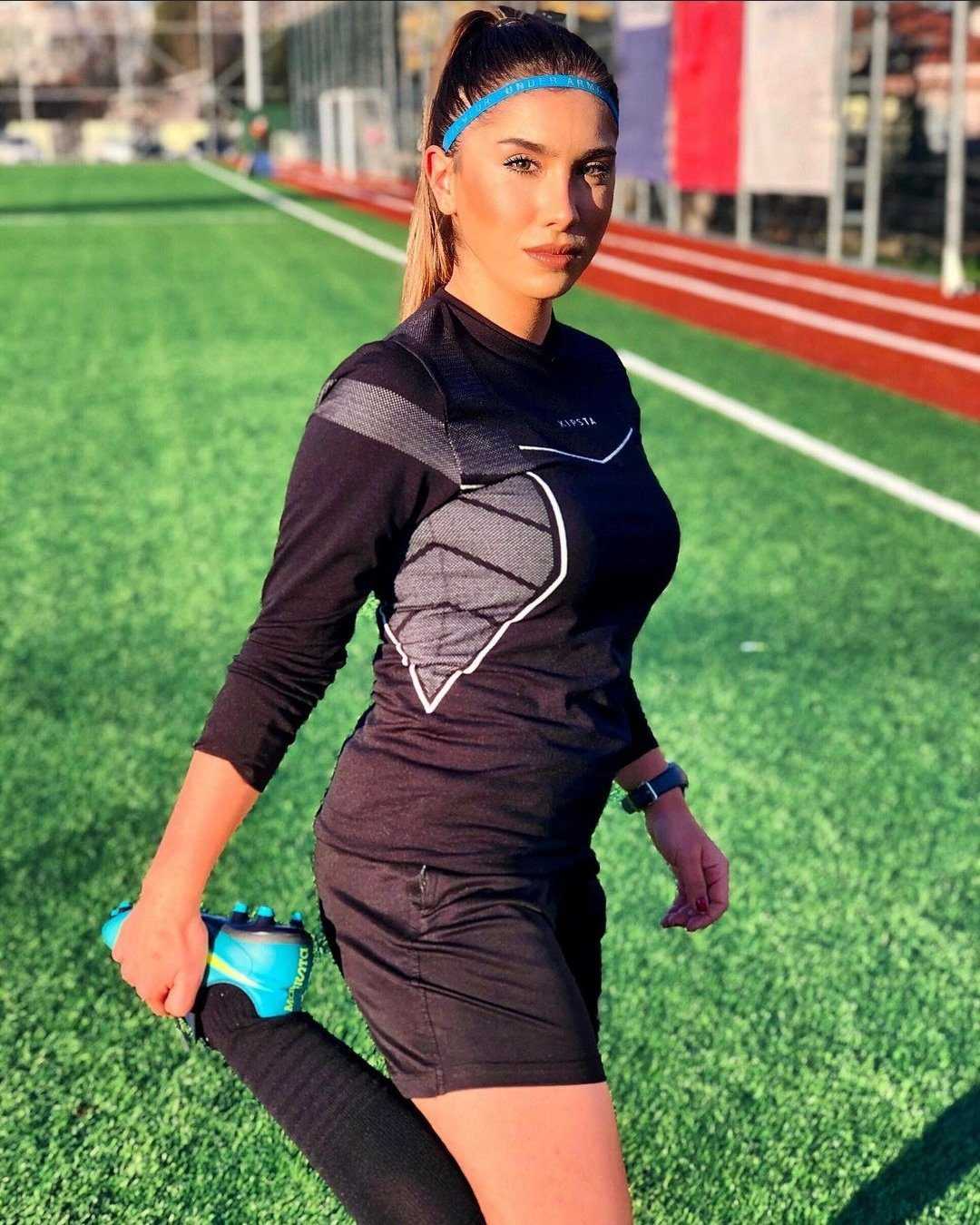 Elif Karaarslan Kimdir? Orhan Erdemir Olayı Nedir? 5 GZH8TgdWUAAZR8A