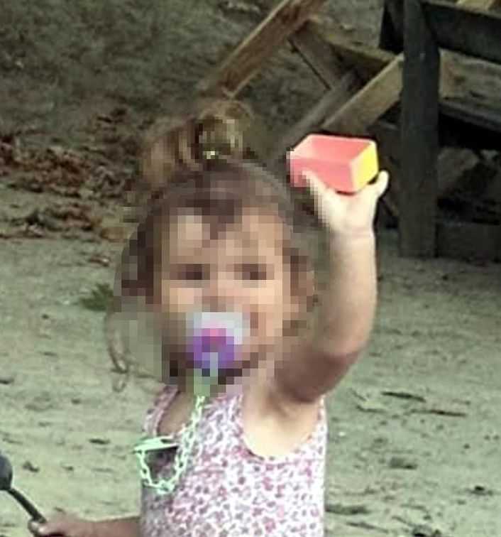 Sıla Bebek Defnedildi: "Bizleri Affet, Seni Koruyamadık" 8 GZR94InX0AAfX8t