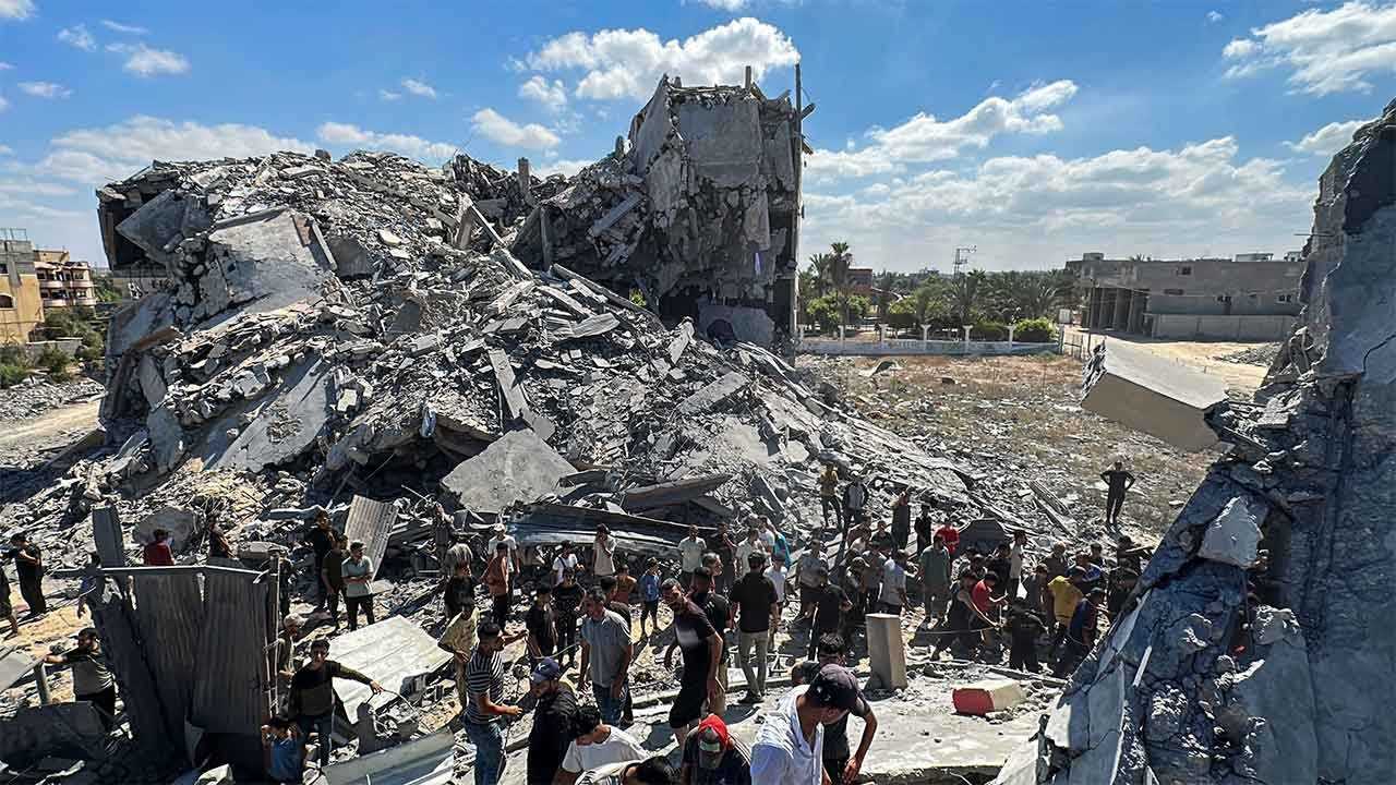 Gazze'de Hava Saldırıları Devam Ediyor: 12 Ölü 2 Gazzede Hava Saldirilari Devam Ediyor 12 Olu 3