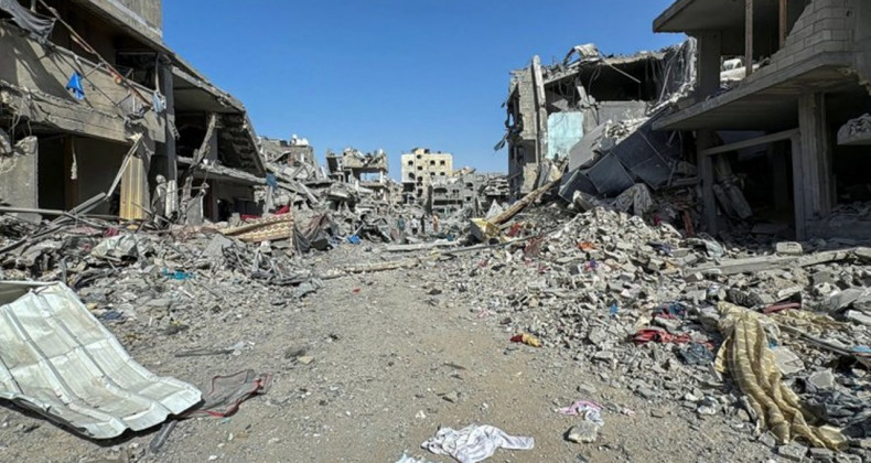 Gazze’de Saldırıda 62 Sivil Hayatını Kaybetti