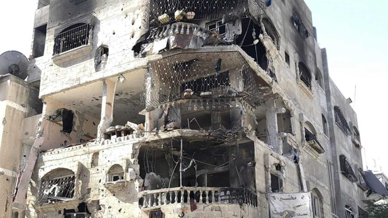 Gazze'de Saldırıda 62 Sivil Hayatını Kaybetti 1 Gazzede Saldirida 62 Sivil Hayatini Kaybetti 2