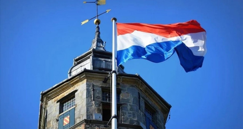 Hollanda’dan Mülteci Krizine Sert Önlemler