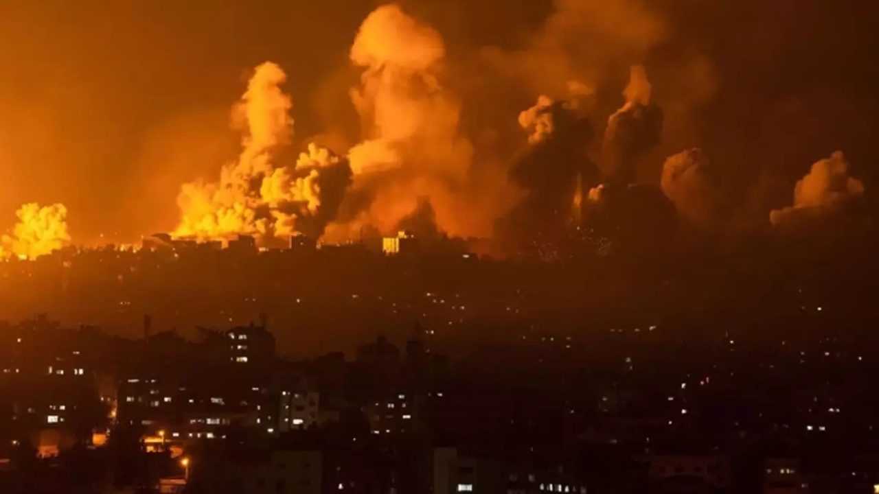 İran'dan İsrail'e 200 Füze: Gerginlik Tırmanıyor 2 Irandan Israile 200 Fuze Gerginlik Tirmaniyor 3