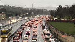 İstanbul’a Sağanak Uyarısı: Sel ve Fırtına Kapıda