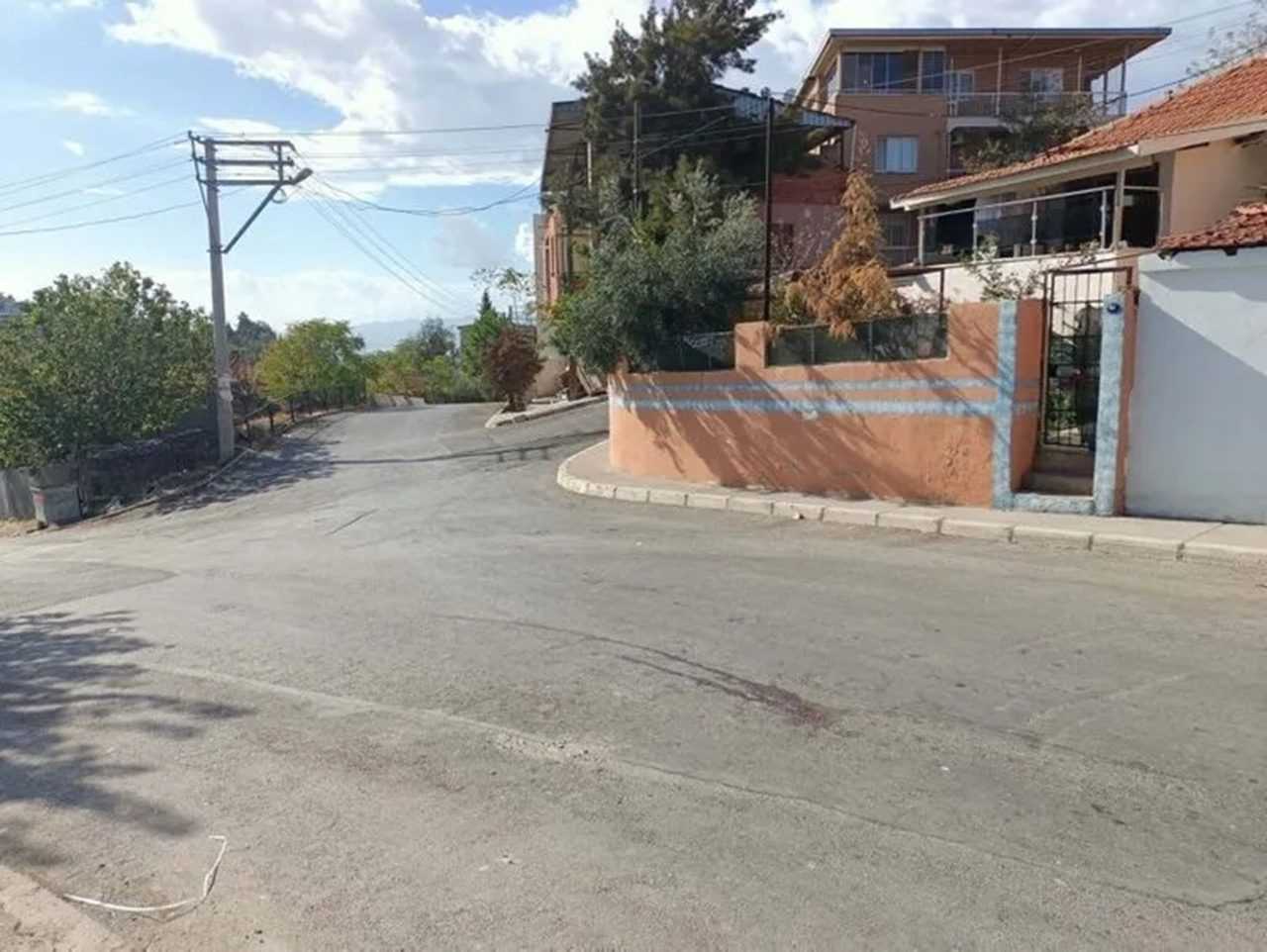 İzmir’de Kanlı Gözyaşları: Polat’a Art Arda Ateş Açıldı 5 Izmirde Kanli Gozyaslari Polata Art Arda Ates Acildi 6