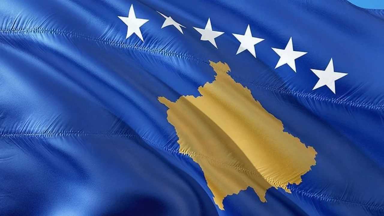Kosova'dan Tek Taraflı Rest: Bosna'ya Vizesiz Geçiş Başlıyor 1 Kosovadan Tek Tarafli Rest Bosnaya Vizesiz Gecis Basliyor 2