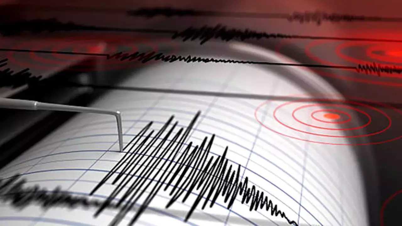 Malatya'da 5.9 Büyüklüğünde Deprem Panik Yarattı 4 Malatyada 5.9 Buyuklugunde Deprem Panik Yaratti 5
