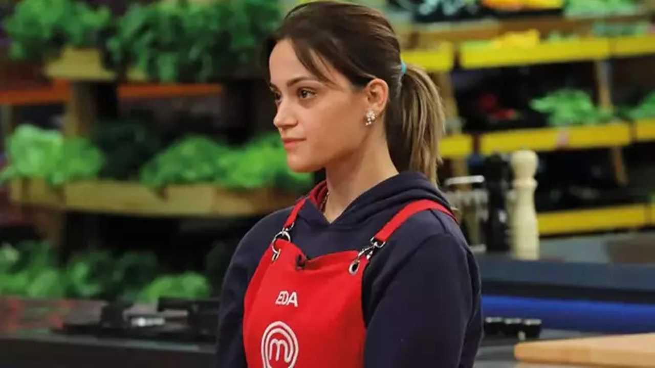 MasterChef'de: Lezzet Savaşı ve Eda'nın Parlayan Yıldızı 5 MasterChefde Lezzet Savasi ve Edanin Parlayan Yildizi 6