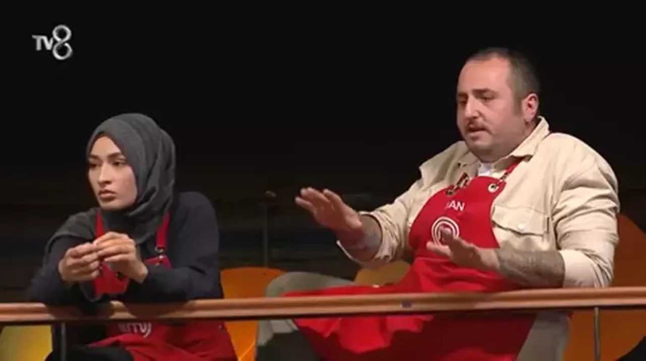 MasterChef’te Kopya Krizi: Şirin Özür Diledi, Ayşe Veda Etti 2 MasterChefte Kopya Krizi Sirin Ozur Diledi Ayse Veda Etti 3