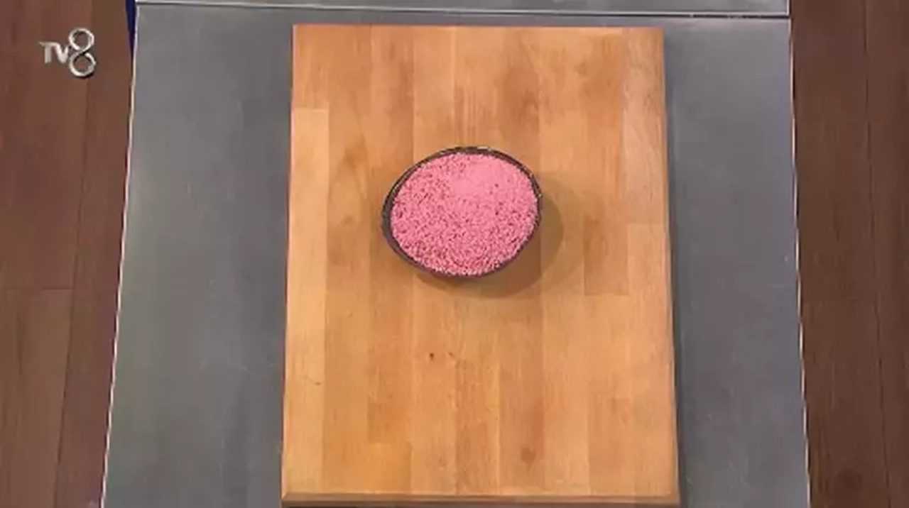 Masterchef'te Bir İsim Daha Hayallerine Veda Ederek Elendi 1 Masterchefte Bir Isim Daha Hayallerine Veda Ederek Elendi 2
