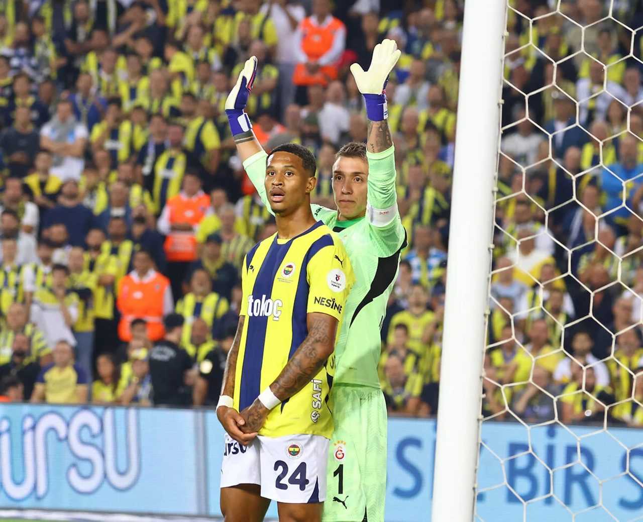 Oosterwolde: Fenerbahçe’nin Geleceği ve Avrupa'nın Gözdesi 1 Oosterwolde Fenerbahcenin Gelecegi ve Avrupanin Gozdesi 2