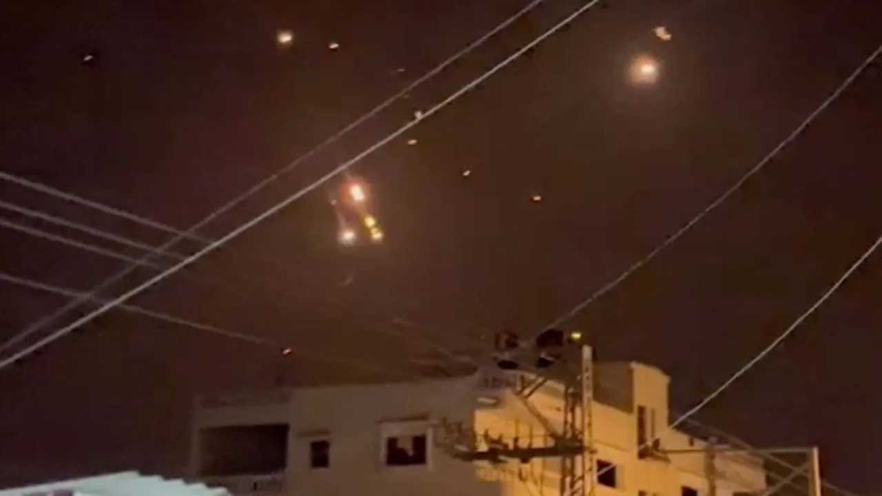Ortadoğu Alev Aldı: İran'dan İsrail'e Füze Yağmuru 1 Ortadogu Alev Aldi Irandan Israile Fuze Yagmuru 2