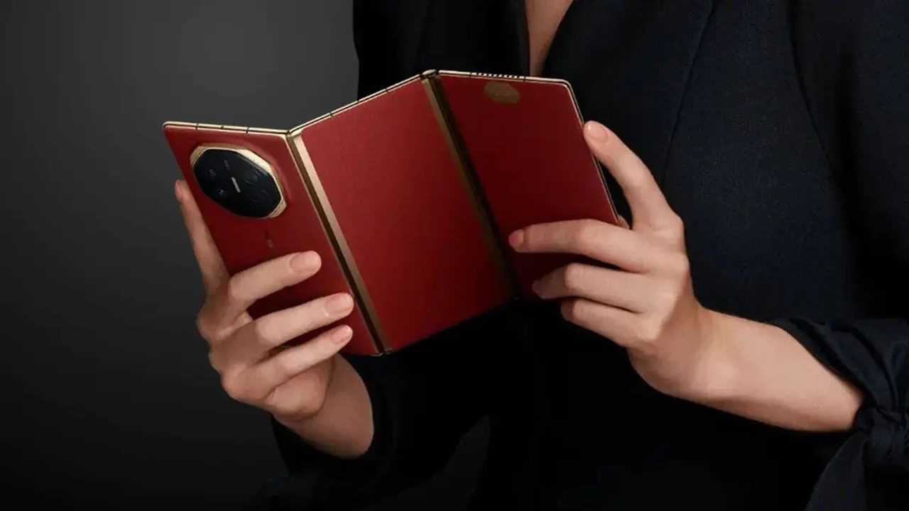 Samsung’un Üç Katlanabilir Telefonuyla Geleceği Katlayın 1 Samsungun Uc Katlanabilir Telefonuyla Gelecegi Katlayin 1