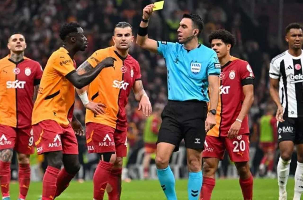 Tartışmalı Derbi: Arda Kardeşler Beşiktaş'ı Ayaklandırdı 3 Tartismali Derbi Arda Kardesler Besiktasi Ayaklandirdi 4