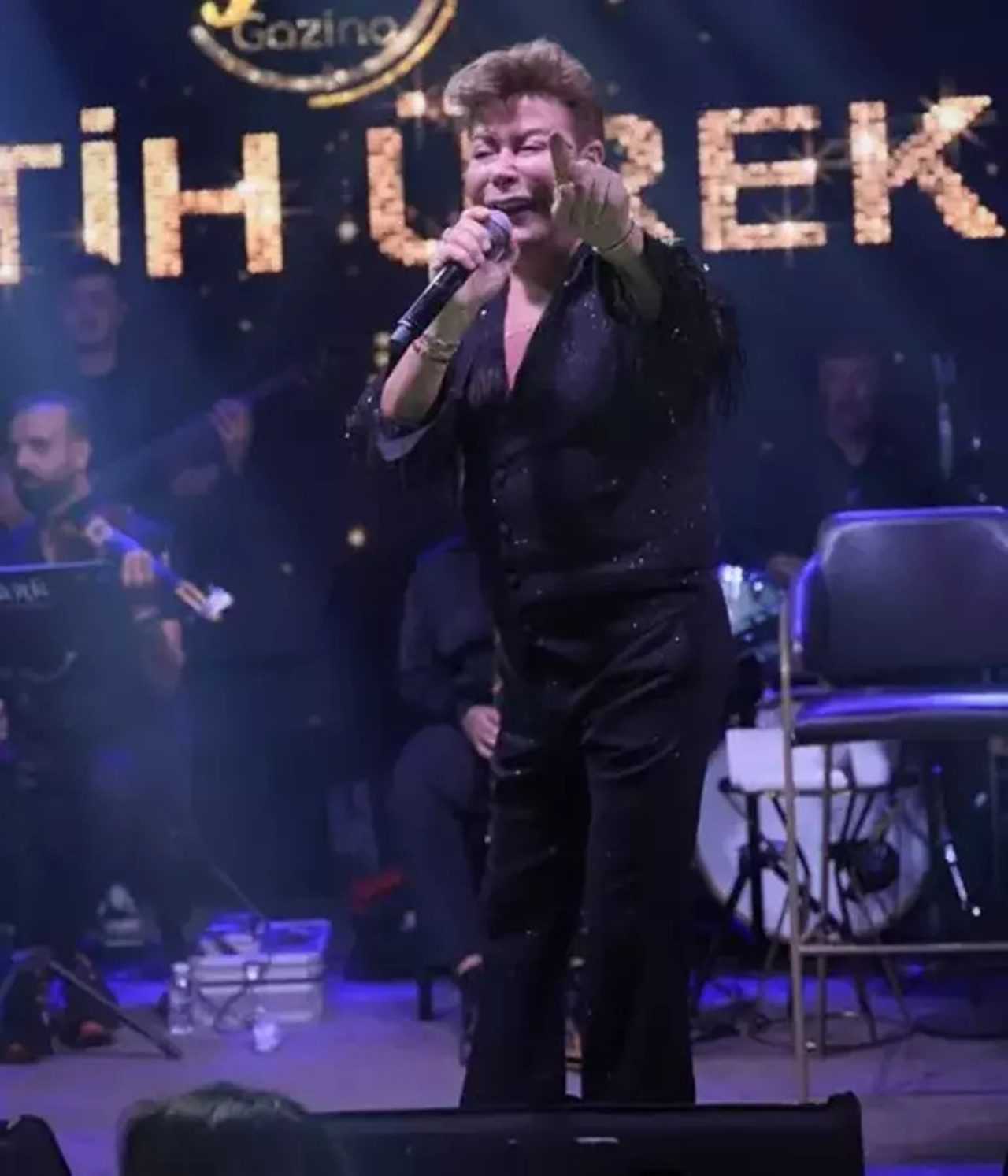 Ünlü İsim Fatih Ürek: Demet Akalın'a Gönderme Yaptı 5 Unlu Isim Fatih Urek Demet Akalina Gonderme Yapti 2