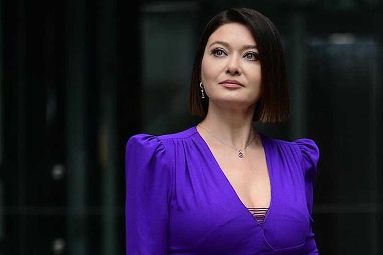 Ünlü Oyuncu Nurgül Yeşilçay, Zayıflamanın Sırrını Açıkladı 2 Unlu Oyuncu Nurgul Yesilcay Zayiflamanin Sirrini Acikladi 3