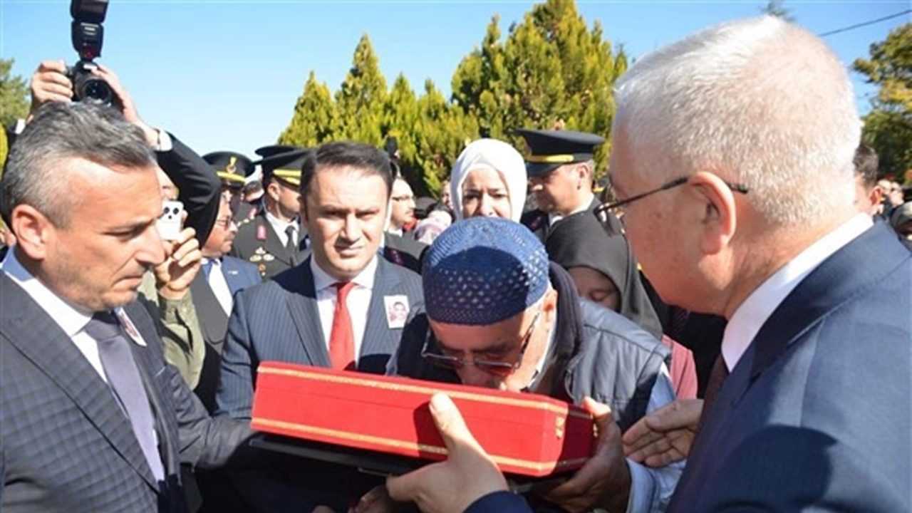 Yurekleri Yakan Saldiri TUSASta Teror Alevleri 5 Sehit 3