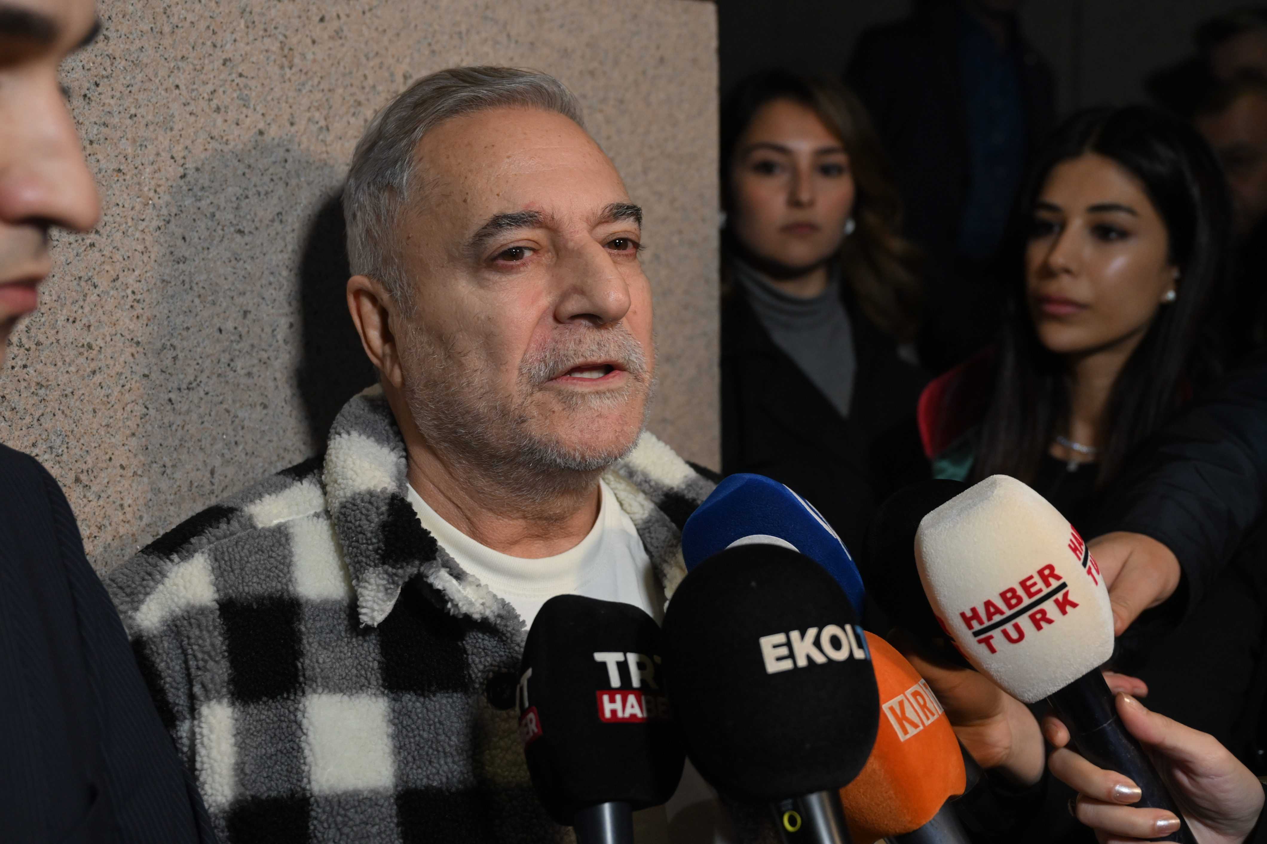 Mehmet Ali Erbil ve Serdar Ortaç İçin Ev Hapsine İtiraz 7 AA 20241111 36169150 36169142 YASA DISI BAHIS SORUSTURMASINDA SERDAR ORTAC VE MEHMET ALI ERBILE EV HAPSI KARARI