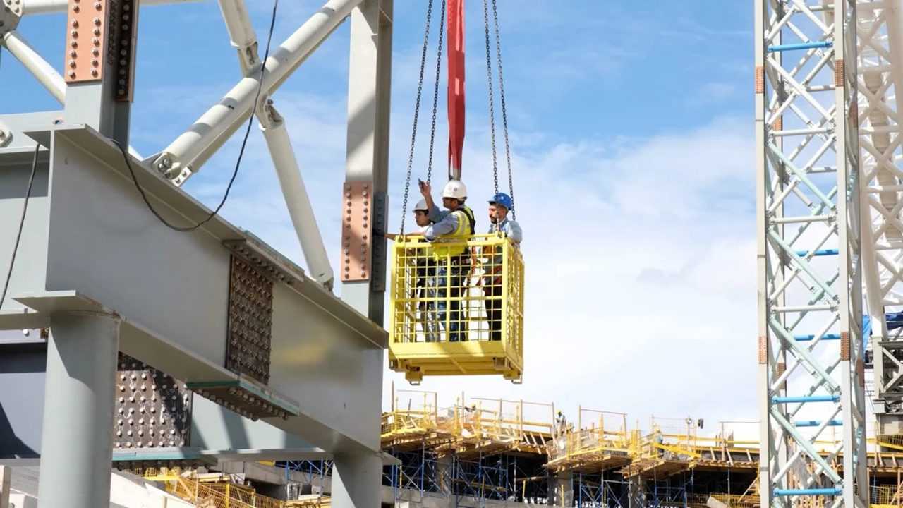 Ankaranin Yeni Yildizi Futbol Topu Seklinde Dev Stadyum 12