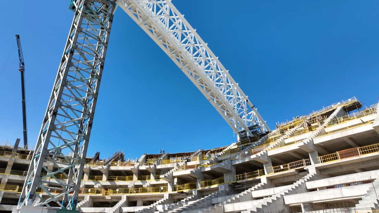 Ankaranin Yeni Yildizi Futbol Topu Seklinde Dev Stadyum 8