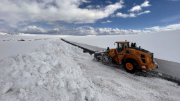 Ardahan-Ardanuç Yolu Açıldı, Buzlanma Uyarısı Yapıldı