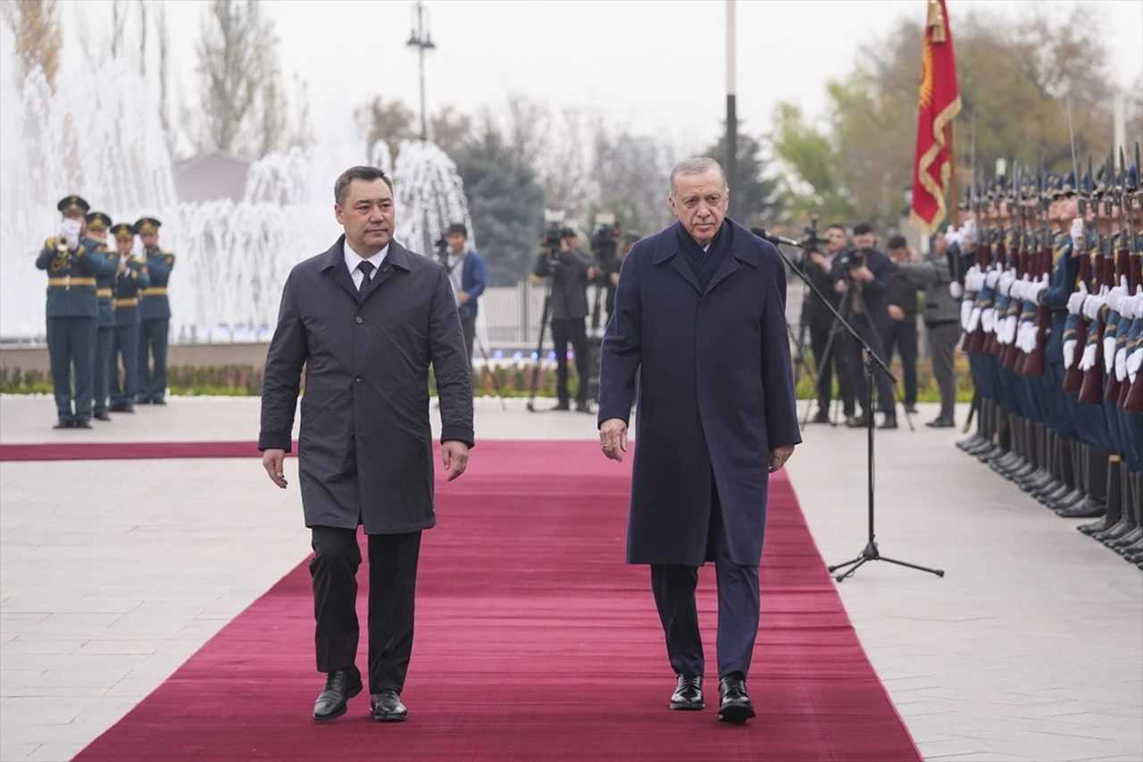 Erdoğan Kırgızistan'da 19 Anlaşma İmzaladı 4 Erdogan Kirgizistanda 19 Anlasma Imzaladi 5