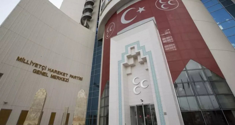 MHP’de Deprem: 3 Milletvekili İstifa Etti