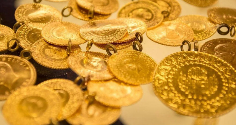 Piyasalar Çalkalanıyor: Altın Düşüşte, Bitcoin Rekorda