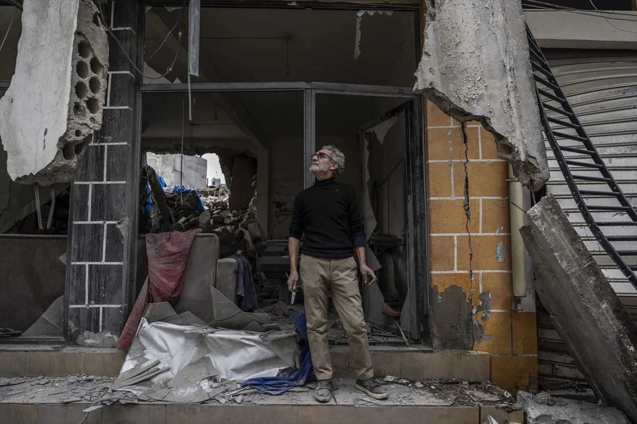 Savaşın Ardından: Dönüş Yollarında Yıkım ve Gözyaşı 15 Savasin Ardindan Donus Yollarinda Yikim ve Gozyasi 16