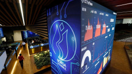 Borsa Gün Ortasında Yatay Seyretti