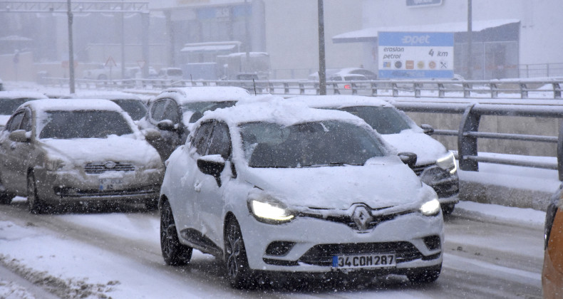 Kara Kış Kapıda: 20 İl İçin Kar ve Buzlanma Uyarısı!