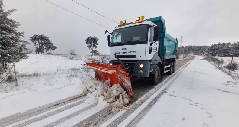Manisa’nın Yüksek Kesimlerine Kar Yağdı