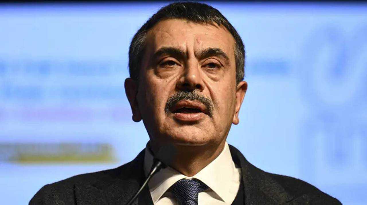 Bakan Tekinden Mulakat ve Maas Krizi Hakkinda Net Mesaj 1