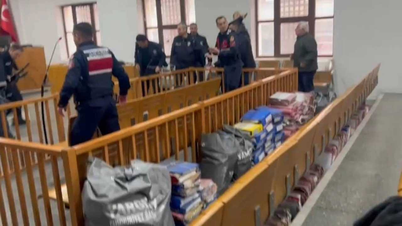 Bursa Adliyesinde Kanlı Saldırı: 2 Ölü, 2 Yaralı 1 Bursa Adliyesinde Kanli Saldiri 2 Olu 2 Yarali 2