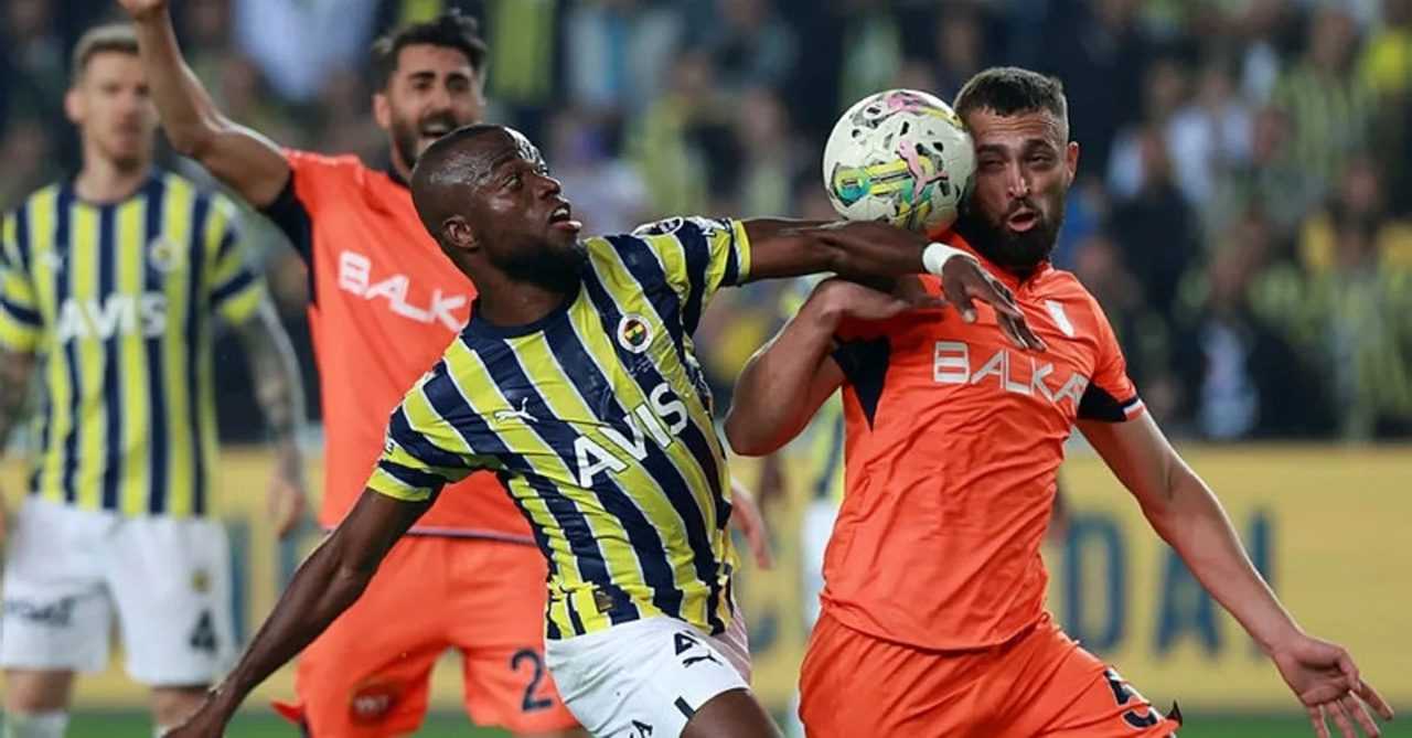 Fenerbahçe, Başakşehir'i 3-1 Yenerek 2. Sıraya Yükseldi 1 Fenerbahce Basaksehiri 3 1 Yenerek 2. Siraya Yukseldi 3