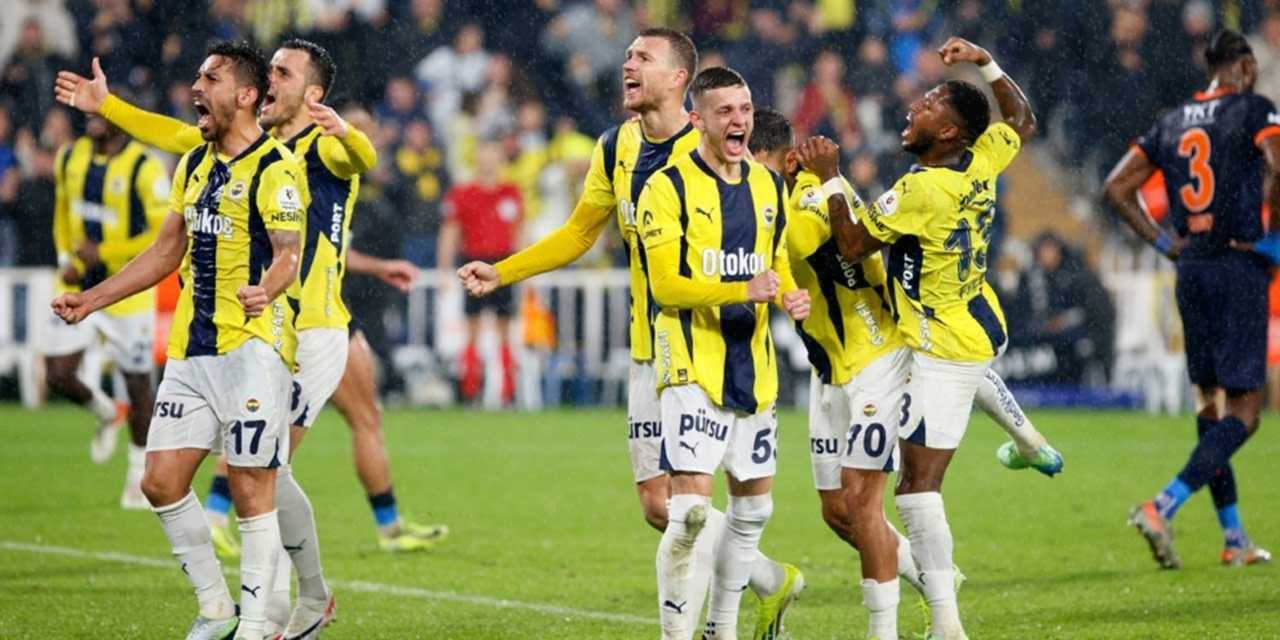 Fenerbahçe, Başakşehir'i 3-1 Yenerek 2. Sıraya Yükseldi 2 Fenerbahce Basaksehiri 3 1 Yenerek 2. Siraya Yukseldi 4