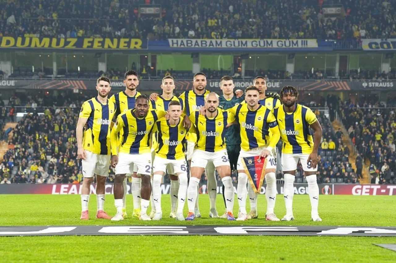 Fenerbahcede Erken Gol Soku Akaydine Tribunden Sert Tepki 3