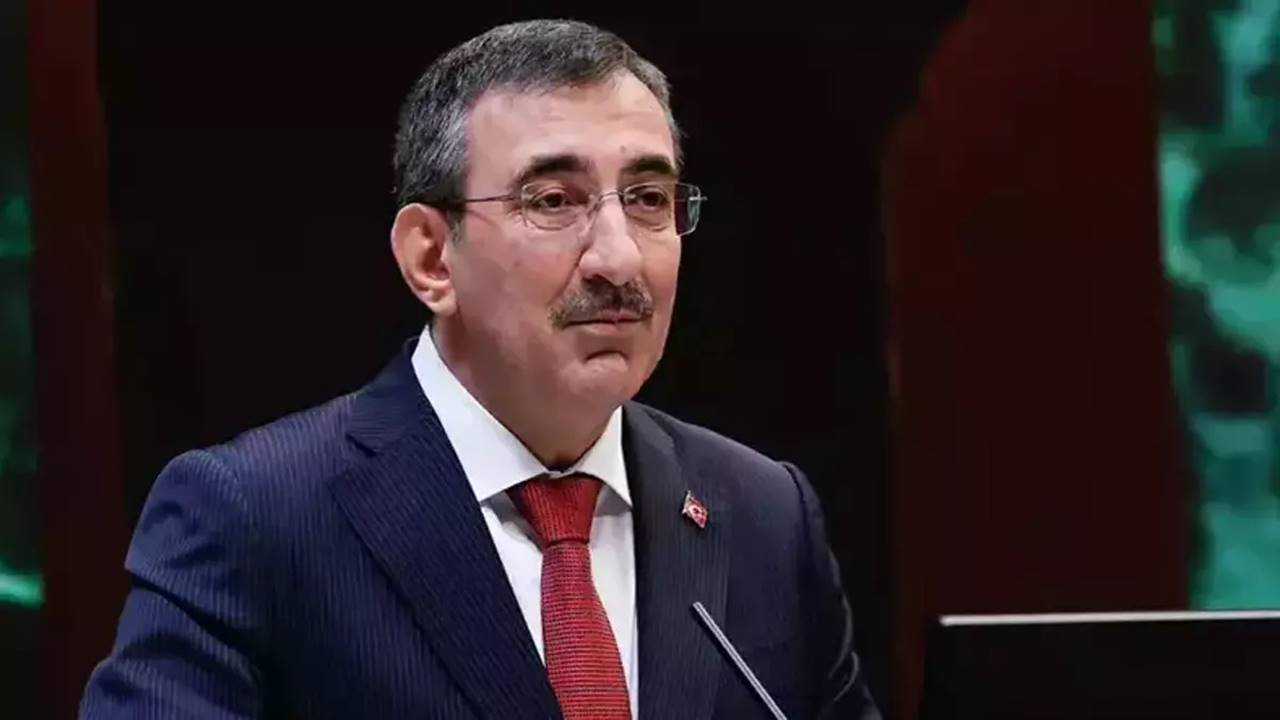 Yılmaz'dan Enflasyon Vurgusu: 2026'da Tek Haneli Rakamlar 2 Yilmazdan Enflasyon Vurgusu 2026da Tek Haneli Rakamlar 3