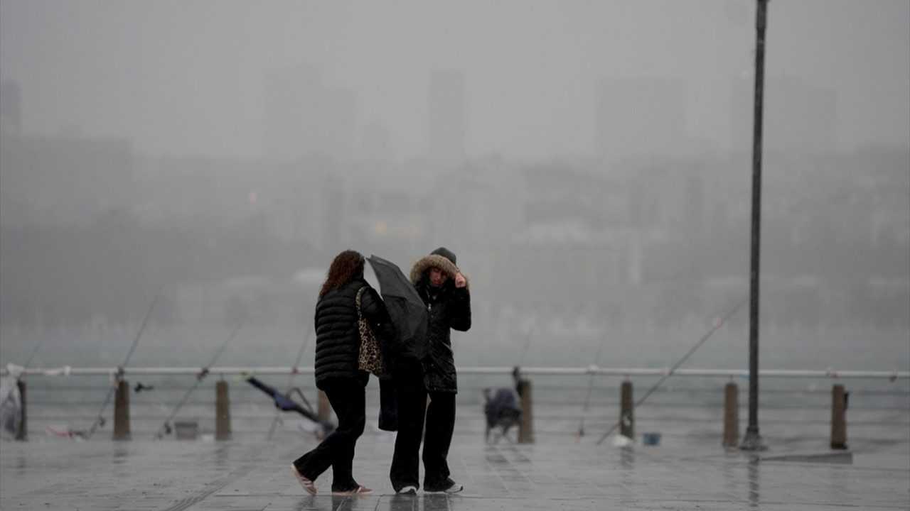 Zorlu Hava Koşulları Kapıda: Sıcaklık 5 Dereceye Düşecek 1 Zorlu Hava Kosullari Kapida Sicaklik 5 Dereceye Dusecek 2