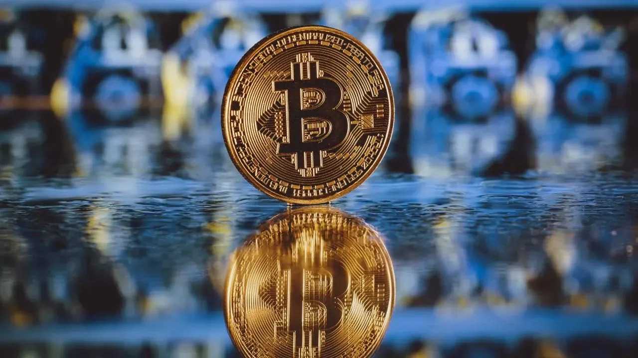 Bitcoin 100K'ya Yükseldi, Trump'ın Adımı Bekleniyor 6 Bitcoin 100Kya Yukseldi Trumpin Adimi Bekleniyor 7