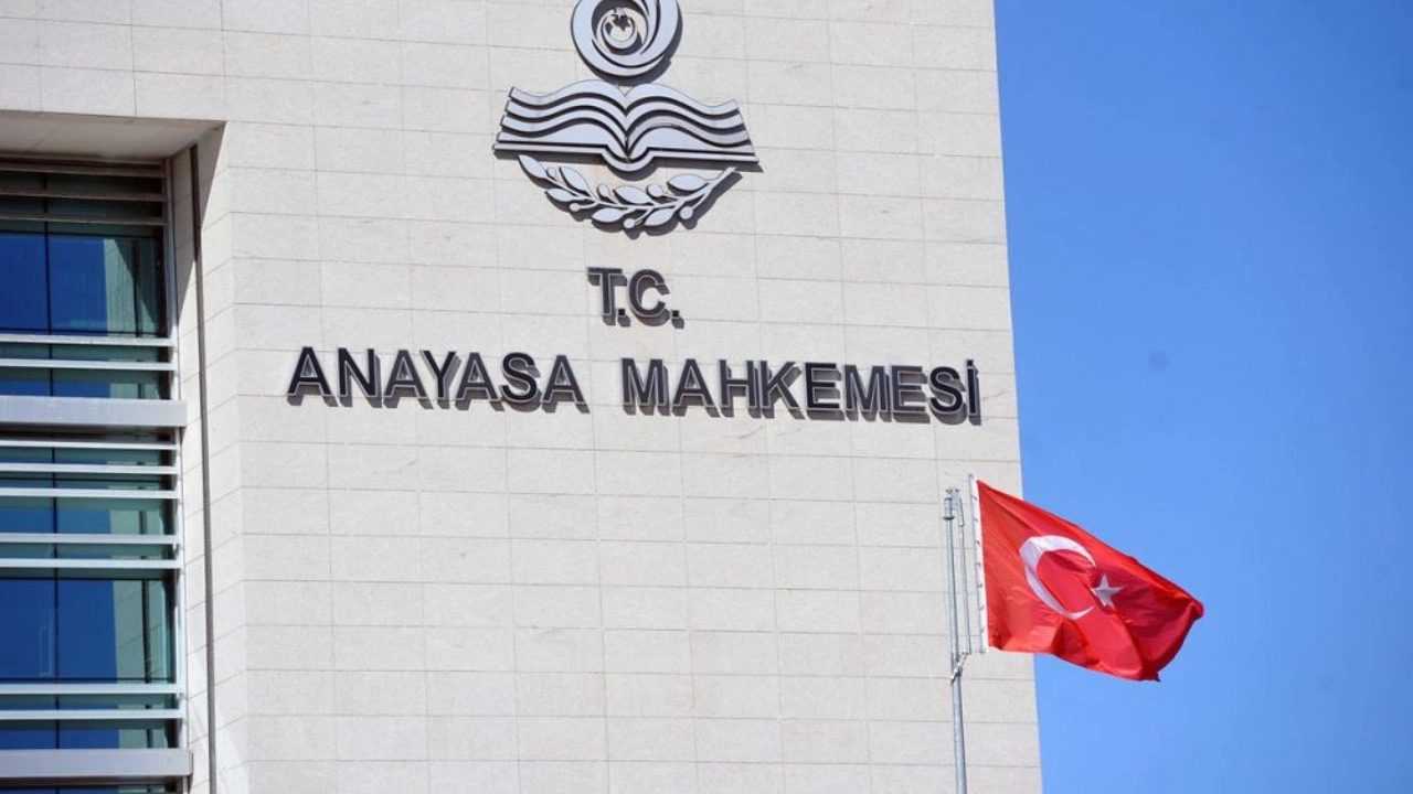 CHP Anayasa İçin Hukuki Mücadeleye Başladı 2 CHP Anayasa Icin Hukuki Mucadeleye Basladi 3