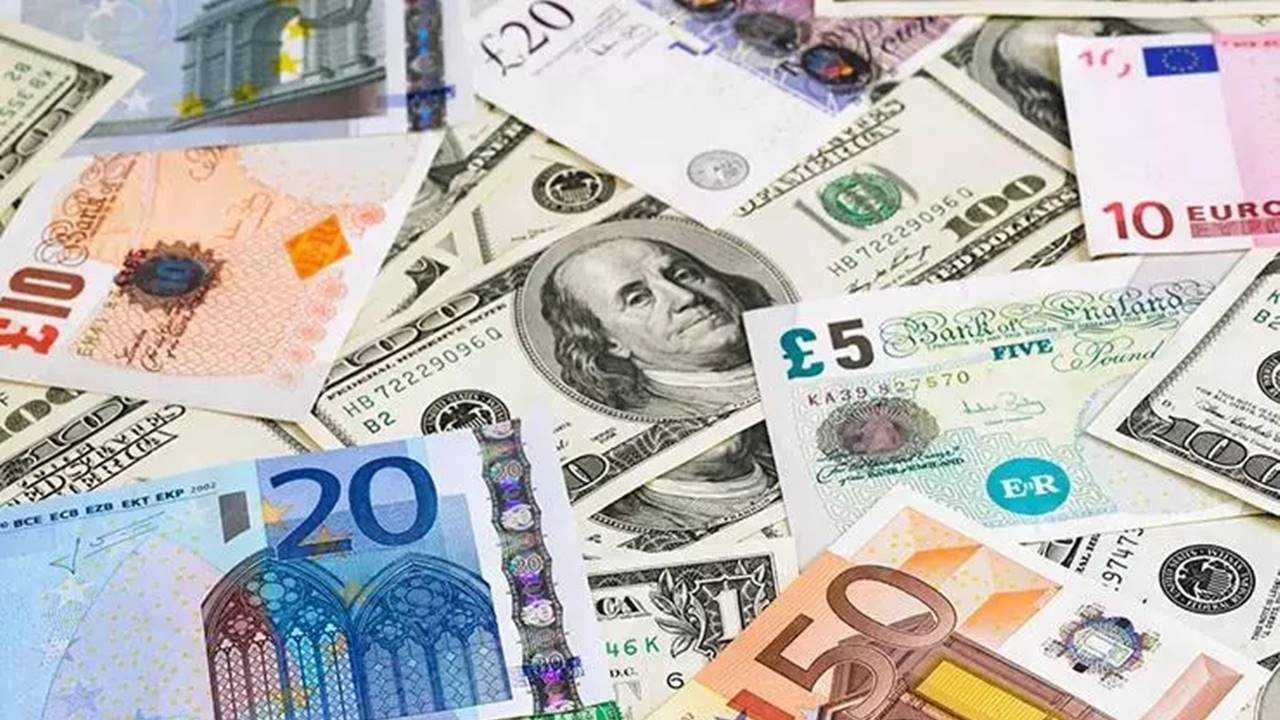 Döviz Piyasalarında Hareketlilik: Dolar ve Euroda Son Durum 4 Doviz Piyasalarinda Hareketlilik Dolar ve Euroda Son Durum 5