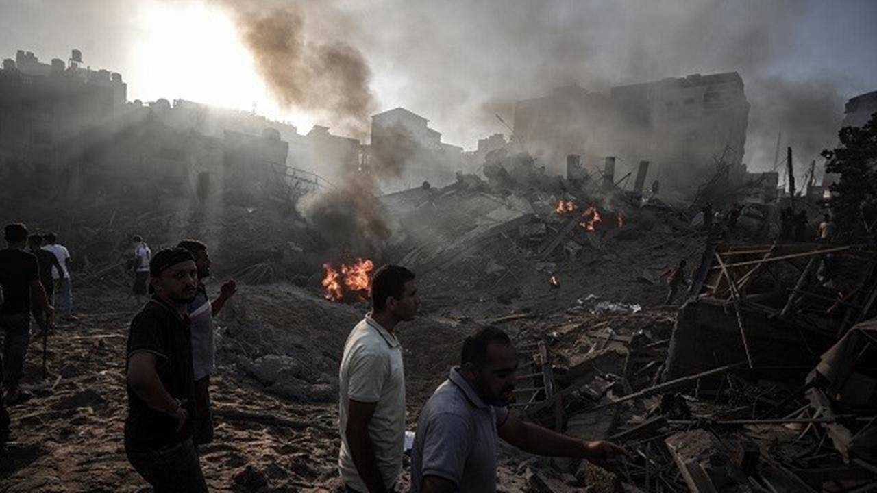 Israil ve Hamas Arasinda Tarihi Ateskes Anlasmasi 5